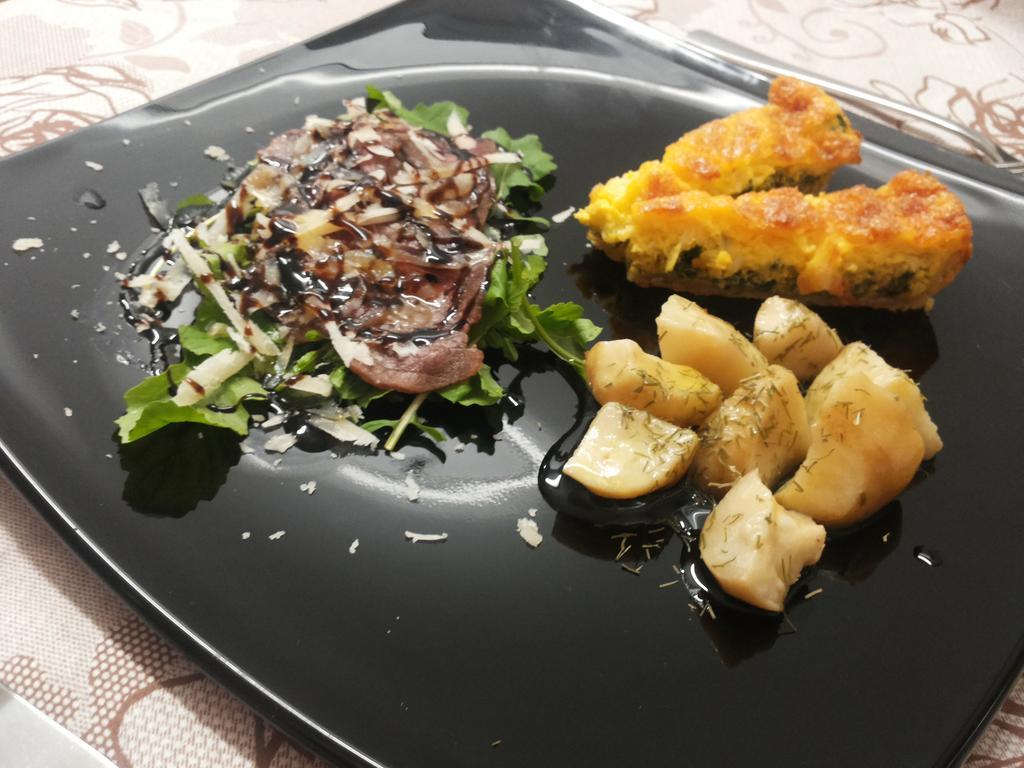 פרום Albergo Nuoitas מראה חיצוני תמונה